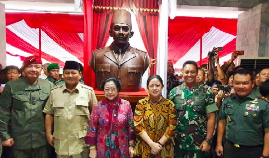 Menhan Prabowo Muliakan Bung Karno, Akan Bikin Sejarah Ini... - GenPI.co